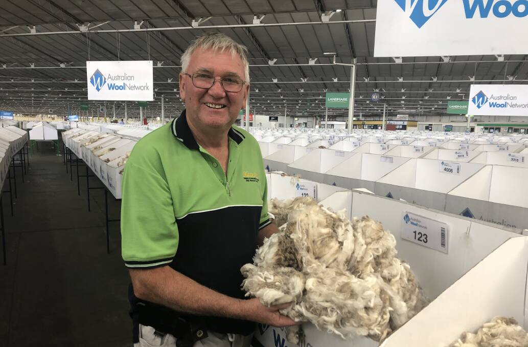 DONATIONS: Kevin Butler and his wife Rhonda donated a percentage of their recent wool sale to BlazeAid for funding of wire and posts for North Queensland cattle producers affected by floods.